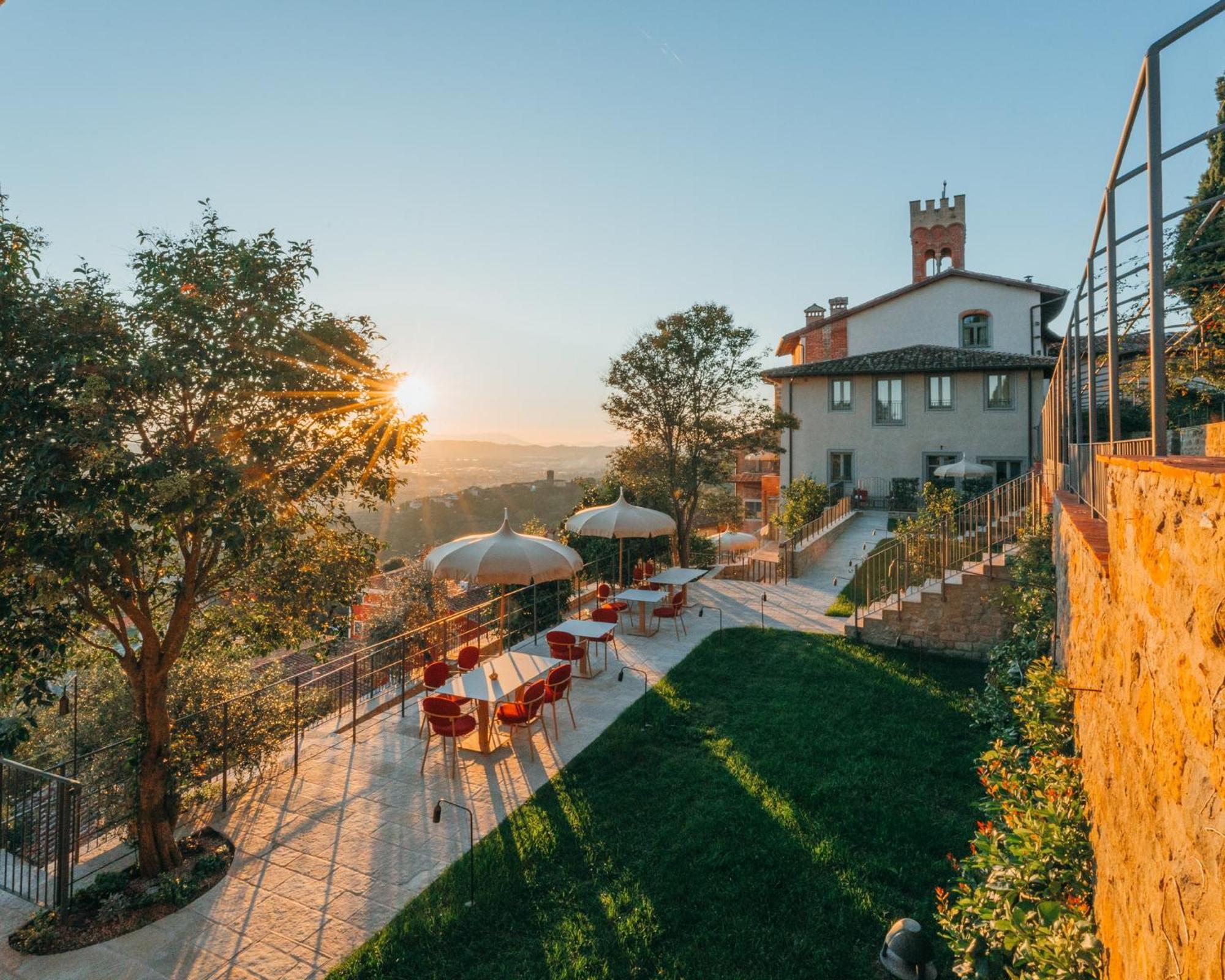 בורגו א בוג'יאנו La Monastica Resort & Spa מראה חיצוני תמונה