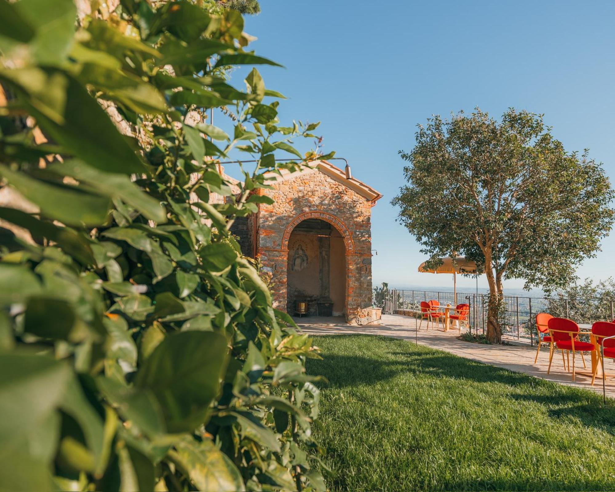 בורגו א בוג'יאנו La Monastica Resort & Spa מראה חיצוני תמונה