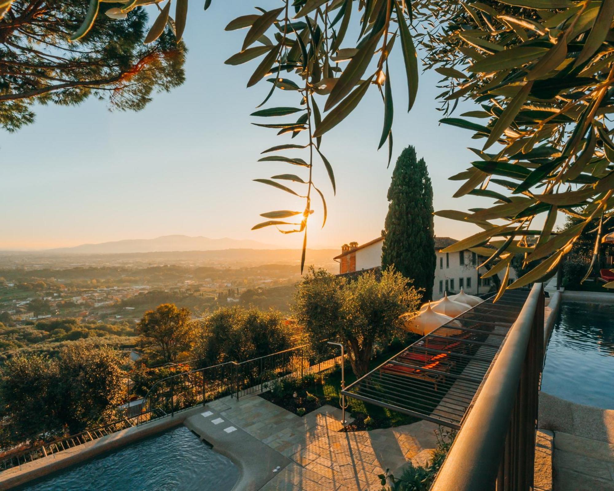 בורגו א בוג'יאנו La Monastica Resort & Spa מראה חיצוני תמונה